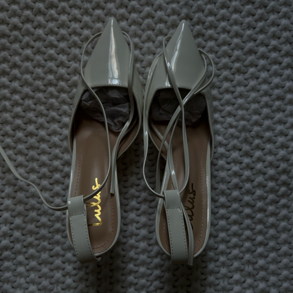 Lulus kitten heels